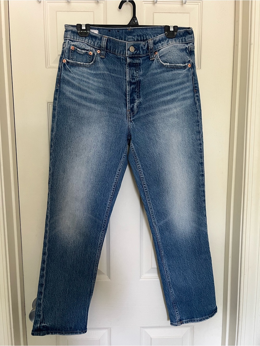 GAP Women's Cheeky straight Hi rise sz 10 - Picture 2 of 9
